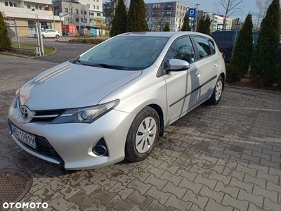 Toyota Auris 1.33 VVT-i Active