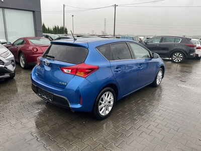 Toyota Auris II Touring Sports 1.3 Dual VVT-i 100 99KM 2013