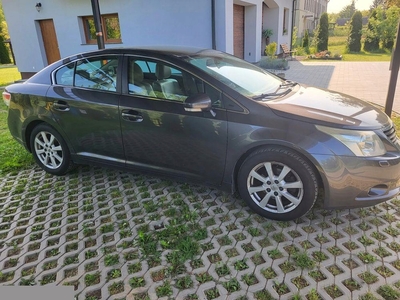 Toyota Avensis III 2011