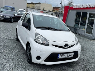 Toyota Aygo I Hatchback 5d Facelifting 1.0 VVT-i 68KM 2013