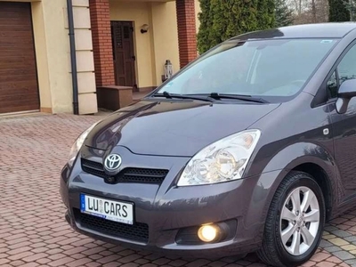 Toyota Corolla Verso AR10 1.8 i 130KM 2008