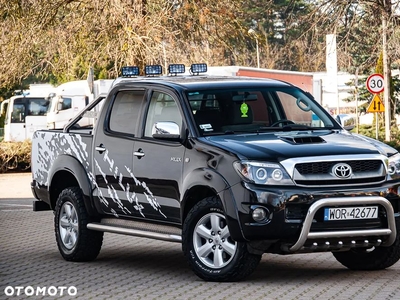 Toyota Hilux 3.0 D-4D SR5-X (lea)