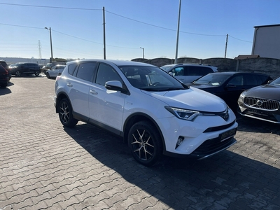 Toyota RAV4 IV 2016