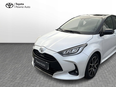 Toyota Yaris IV Hatchback 1.5 Dynamic Force 125KM 2021