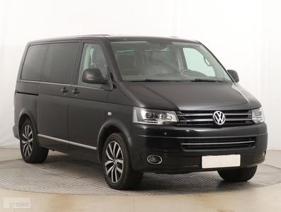 Volkswagen Caravelle , L1H1, 7 Miejsc