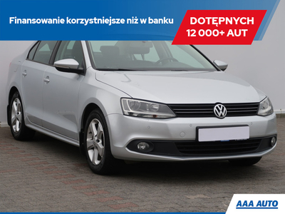 Volkswagen Jetta VI Sedan 1.2 TSI 105KM 2012