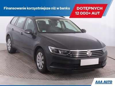 Volkswagen Passat B8 Variant 1.6 TDI 120KM 2015