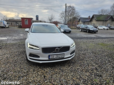 Volvo S90 D4 Momentum Pro