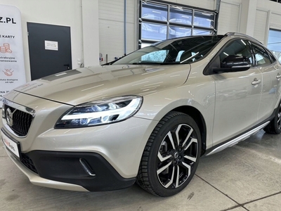 Volvo V40 II Hatchback Facelifting 1.5 T3 152KM 2018