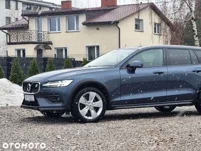 Volvo V60 Cross Country B4 D AWD Geartronic Pro