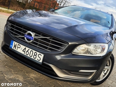 Volvo V60 D4 Momentum