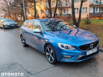 Volvo V60 D4 R-Design