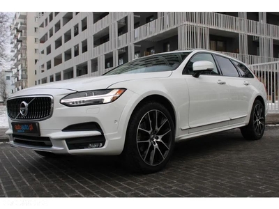 Volvo V90 Cross Country T6 AWD