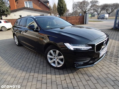 Volvo V90 D4 Momentum