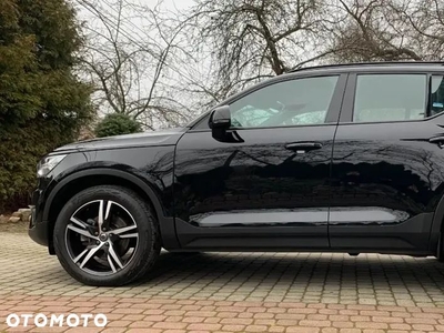 Volvo XC 40 T4 R-Design