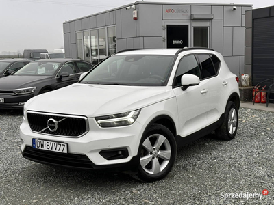 Volvo XC 40 D4 2.0 150KM 8-AUT 2WD