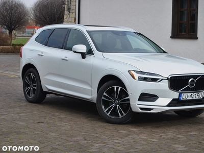 Volvo XC 60 T5 AWD Momentum