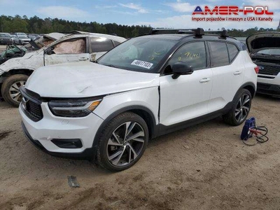 Volvo XC40 2022