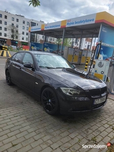 BMW E90