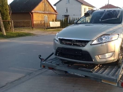 Silnik Ford Mondeo MK4 2.0 na części silnik oświetlenie blacharka