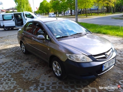 Honda City gaz sprawna 2008 rok