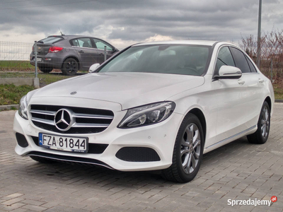 MERCEDES C-KLASA - SEDAN - SALON POLSKA