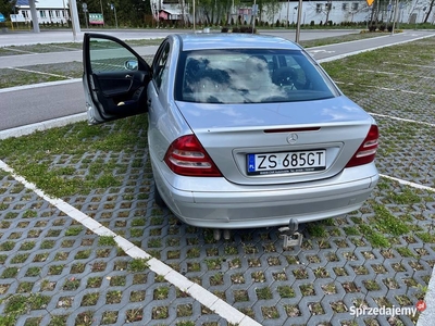 Niezawodny Mercedes C w203