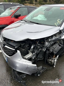 Opel crossland 1,2 uszkodzony