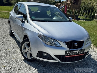 SEAT IBIZA hatchback