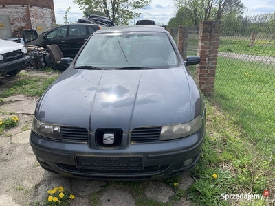 Seat toledo 1,9 tdi na części