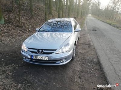 super limuzyna PEUGEOT 607