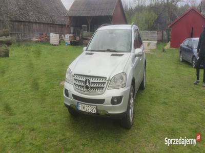 Mercedes ml w164 320 CDI ladny