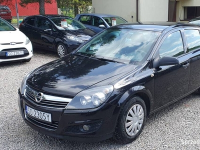 Astra 1.6benz. 2009r. Bogate Wyposażenie