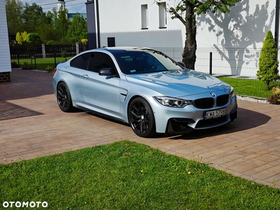 BMW M4 DKG