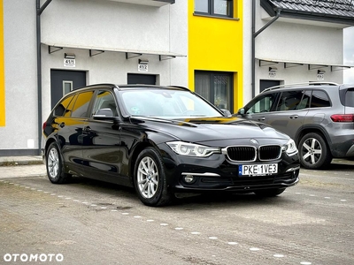 BMW Seria 3 318d Sport Line