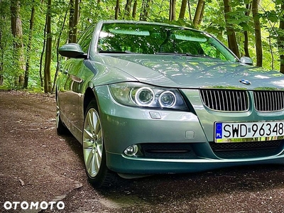 BMW Seria 3 318i