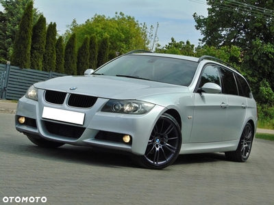 BMW Seria 3 320d DPF Touring Edition Fleet Sport