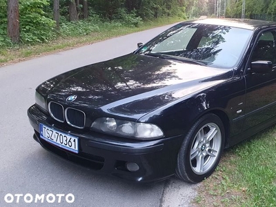 BMW Seria 5 523i