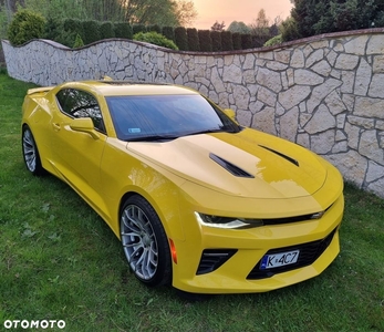 Chevrolet Camaro Coupe 6.2 V8