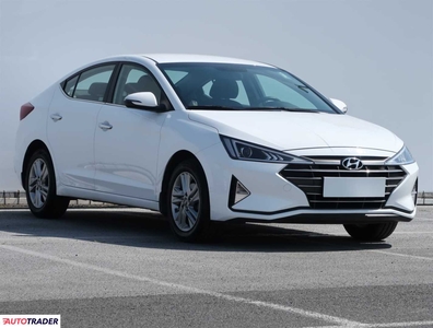 Hyundai Elantra 1.6 126 KM 2020r. (Piaseczno)