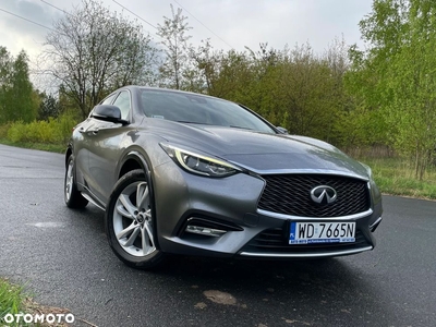 Infiniti Q30 1.6t Luxe 7DCT