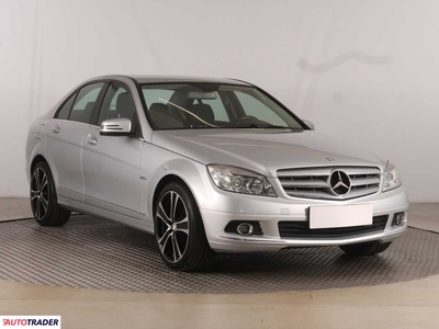 Mercedes C-klasa 1.8 154 KM 2009r. (Piaseczno)