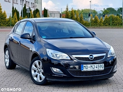 Opel Astra 1.4 Selection