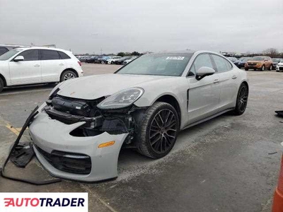 Porsche Panamera 2.0 benzyna 2021r. (GRAND PRAIRIE)