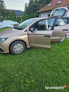 Seat Ibiza dla kobiety - złoty róż