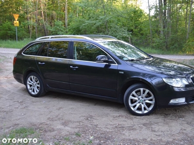 Skoda Superb 1.8 TSI Family