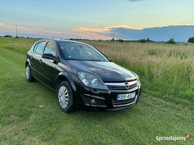 Sprzedam Opel Astra H, 2008r. Lift, 1.6 Benzyna