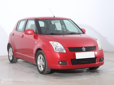 Suzuki Swift IV , Salon Polska, Serwis ASO, GAZ, Klima,ALU