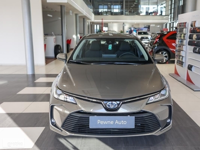 Toyota Corolla 1.8 Hybrid Comfort !! nowe opony zimowe w cenie!!