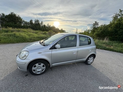 Toyota Yaris I generacji 2005 rok poliftowa